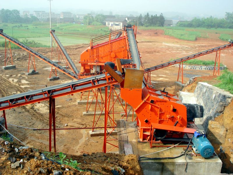 反擊式破碎機運行發生過熱現象原因及解決辦法