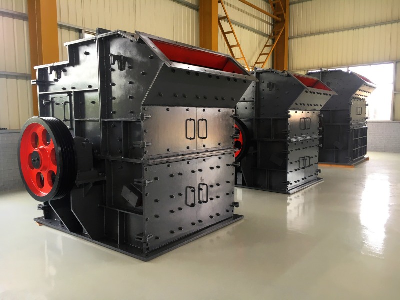 復合式制砂機和板錘制砂機的區別在哪里