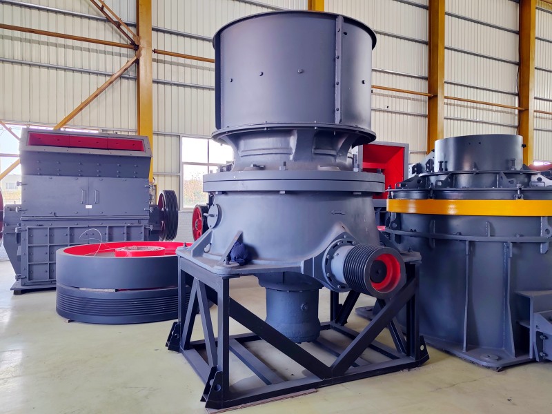 時產(chǎn)500噸花崗巖石料破碎生產(chǎn)線：如何實現(xiàn)高效、經(jīng)濟(jì)、環(huán)保的破碎過程？