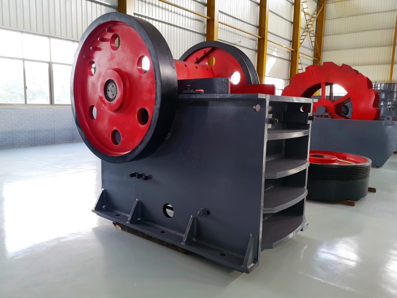 金礦破碎生產線堆浸提金工藝全流程解析：高效提金技術及設備選型指南