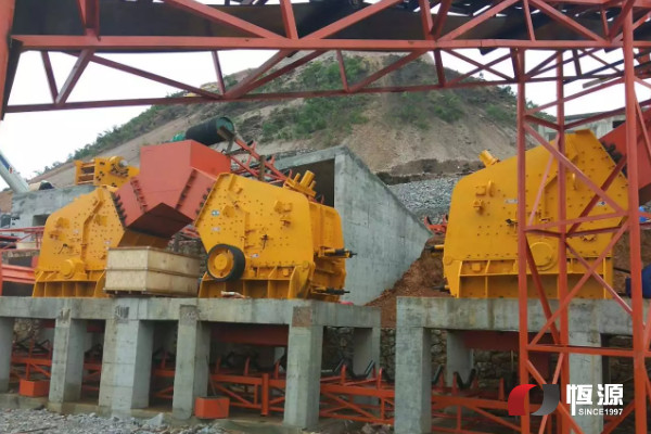 上海恒源冶金設備破碎篩分項目發往俄羅斯