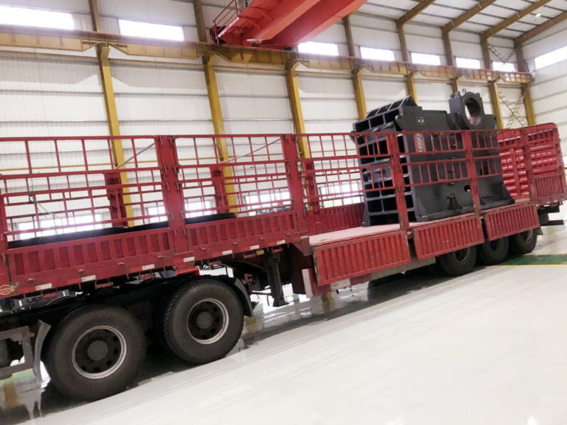 pe1000*1200顎破機發貨至廣東巖石破碎場